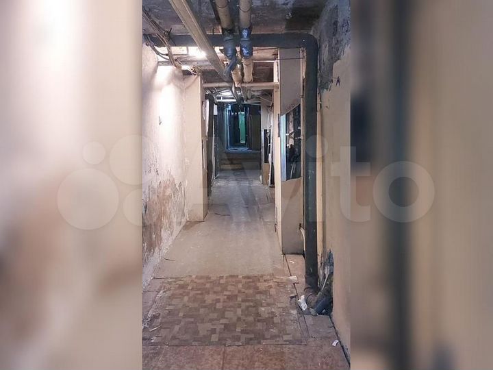 Комната 43 м² в 2-к., 1/5 эт.