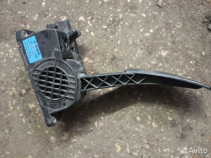 Педаль газа niva Урбан