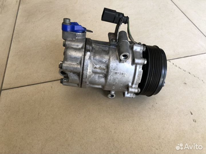 Компрессор кондиционера Volkswagen Polo