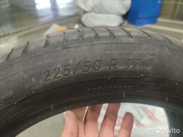 Mlchelin 225/50 R17 98W primacy4