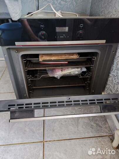 Духовой шкаф электрический Hansa