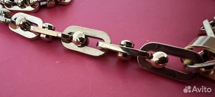 Цепь и крест