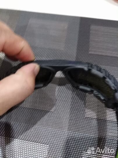 Горнолыжные очки uvex