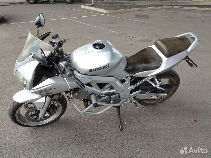 Suzuki sv650s