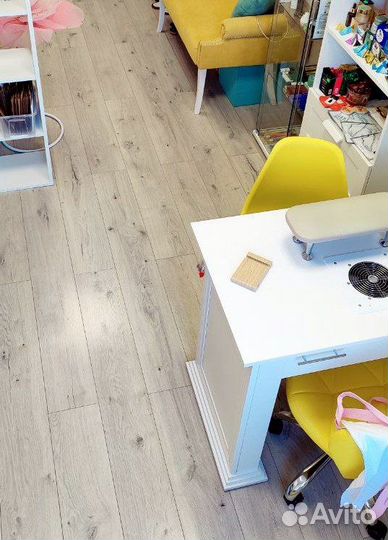 Вытяжка для маникюра встраиваемая