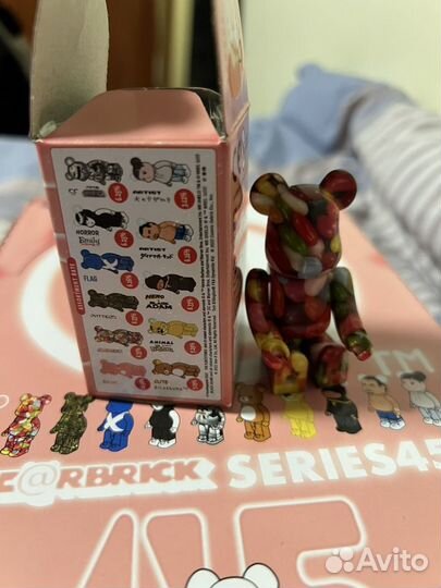 Медведи bearbrick series 45 blindbox 100% 7 см