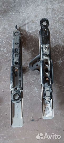 Механизм регулировки ремня на Kia Shuma