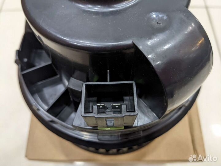 Мотор отопителя ford focus II / III / volvo