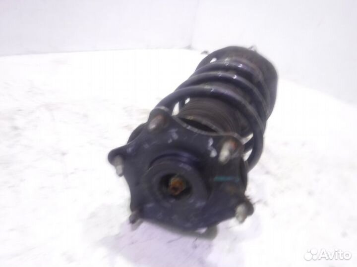 Стойка передняя правая в сборе