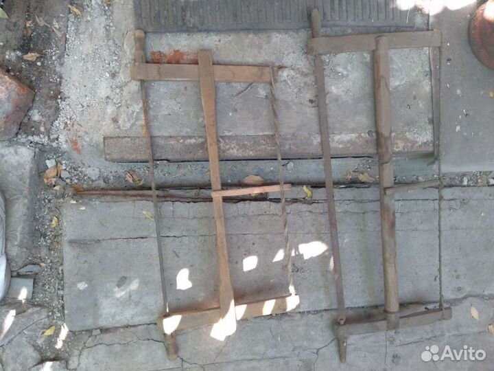 Пила старинная