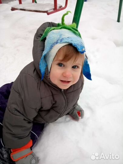 Шапка для девочки колокольчик из войлока