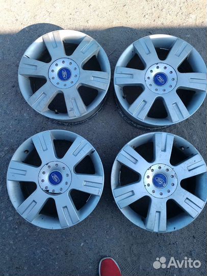 R16 5/108 Ford