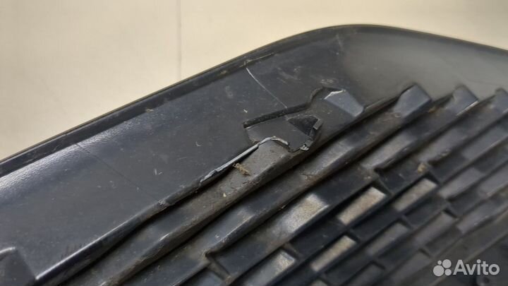 Решетка радиатора Nissan Qashqai