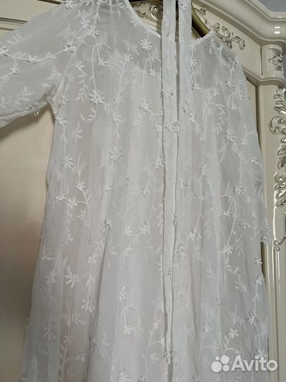 Платье белое