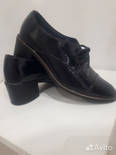 Ботинки женские