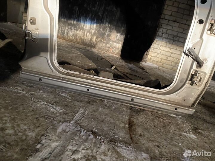 Передняя часть порога