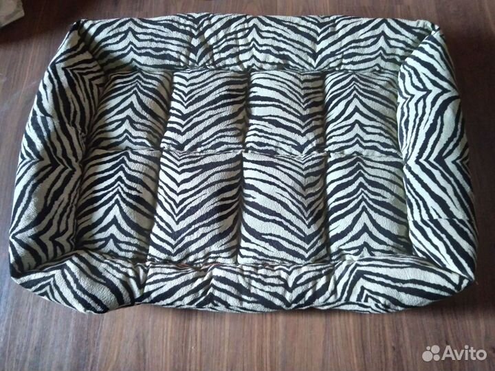 Лежанка для больших собак