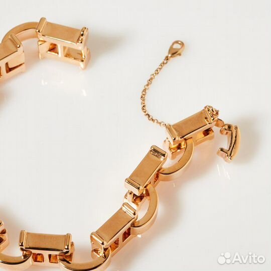 Carolina Herrera. Крупный браслет из звеньев