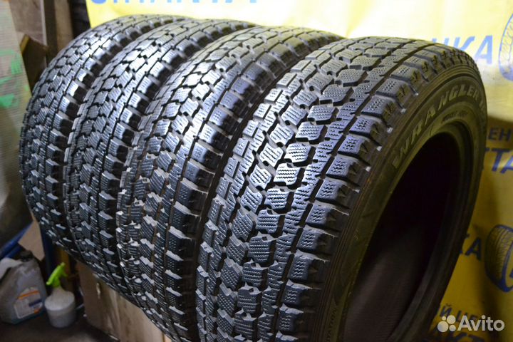 Goodyear Wrangler IP/N 225/65 R17