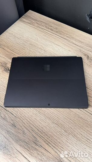 Ноутбук Microsoft Surface Pro 8