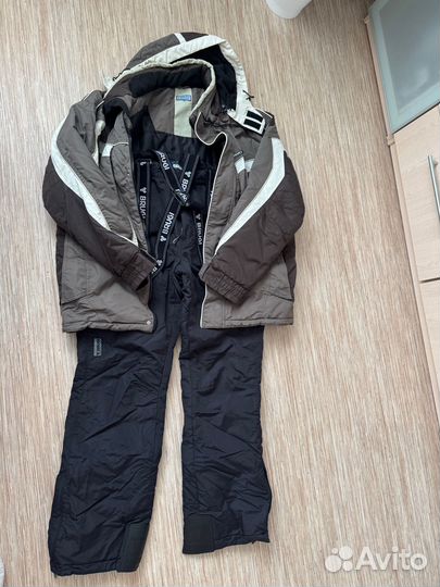 Продам горнолыжный костюм