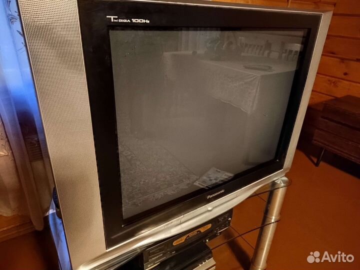 Телевизор Panasonic Tau giga