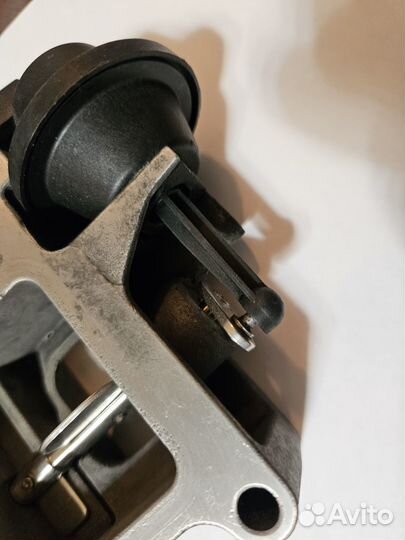 Клапан EGR Volvo 31219277