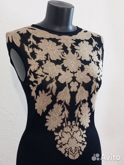 Платье футляр с цветами Alexander McQueen