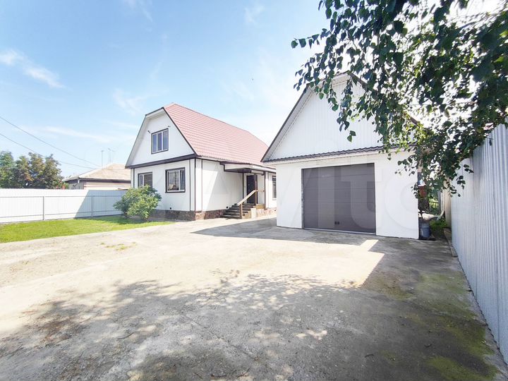 Дом 137 м² на участке 14 сот.