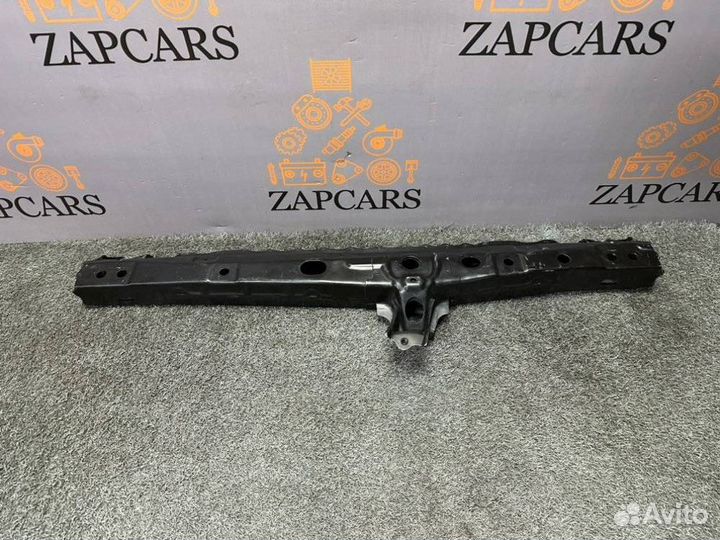 Поперечная балка Toyota Rav-4 40