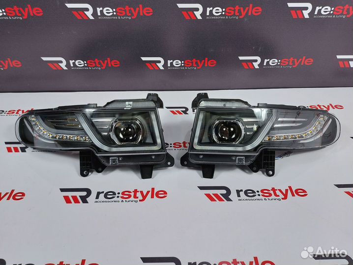 Фары Toyota FJ Cruiser Стиль Range Rover D1810