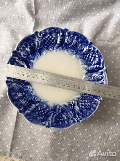 Тарелки десертные