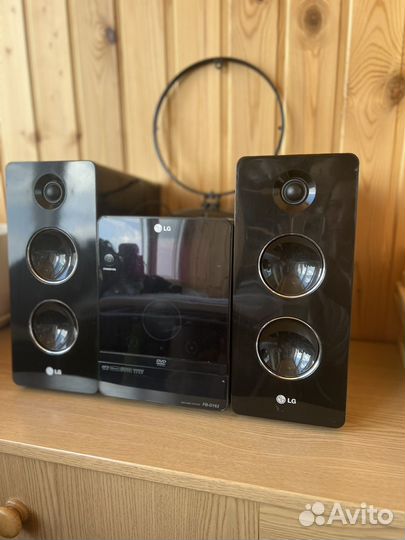 Музыкальный центр lg