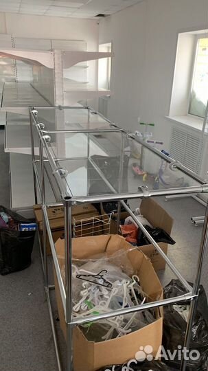 Вешала с полкой