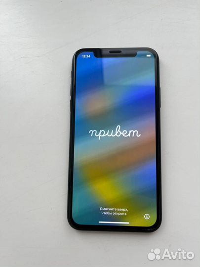 iPhone X, 64 ГБ