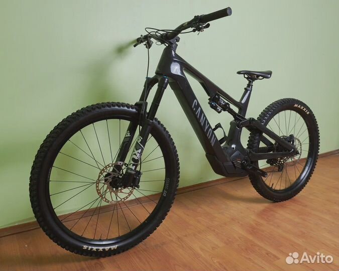 Топовый Canyon Spectral: ON 8 (2023) 720 Wh