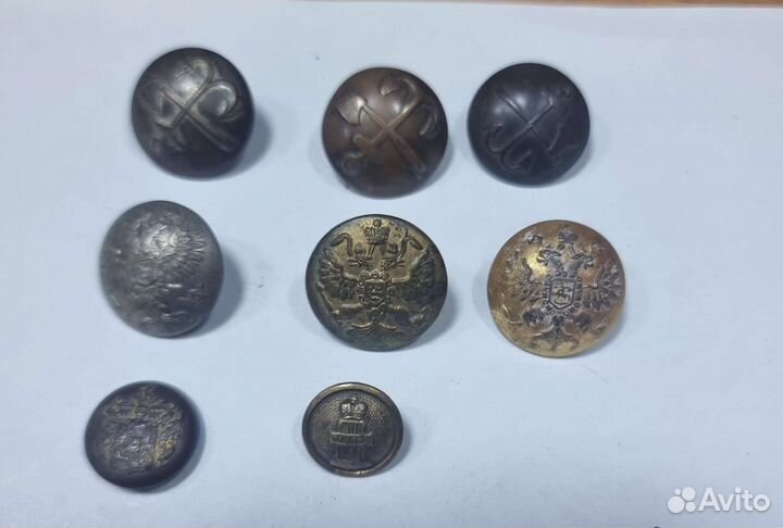 Пуговицы