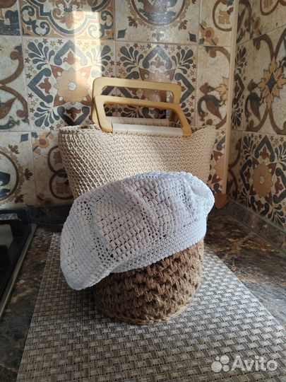 Продаю летние вязаные береты
