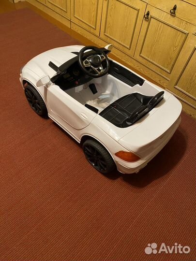 Электромобиль