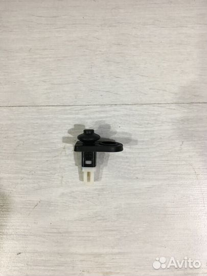 Концевик двери KIA optima 3 TF 2.4 ат седан