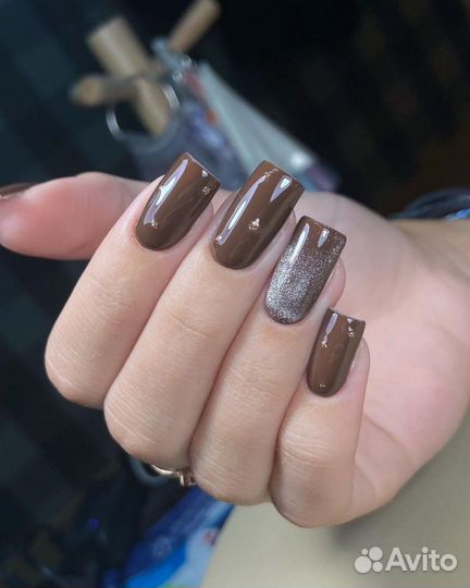 Нужна модель на маникюр