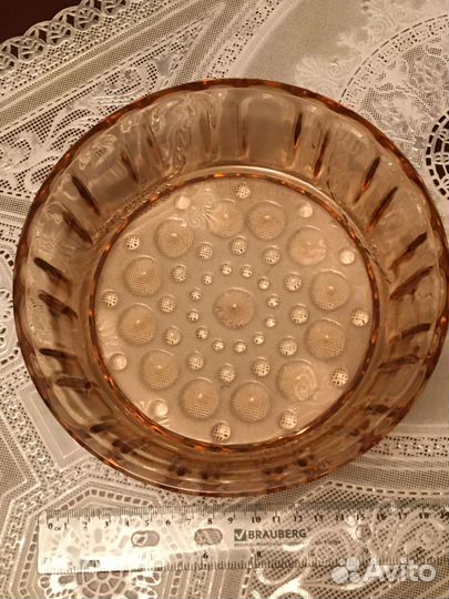 Вазы конфетницы, цветное и простое стекло