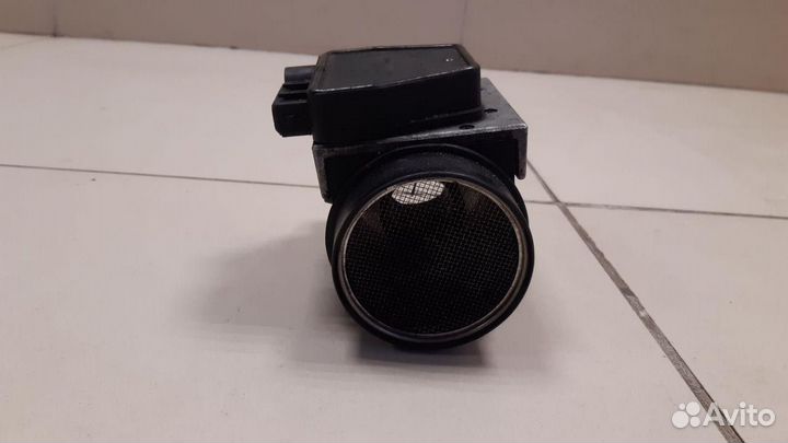 Датчик массового расхода воздуха BMW 3