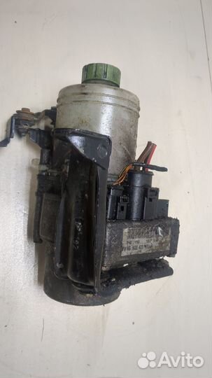 Насос усилителя руля Volkswagen Polo, 2003