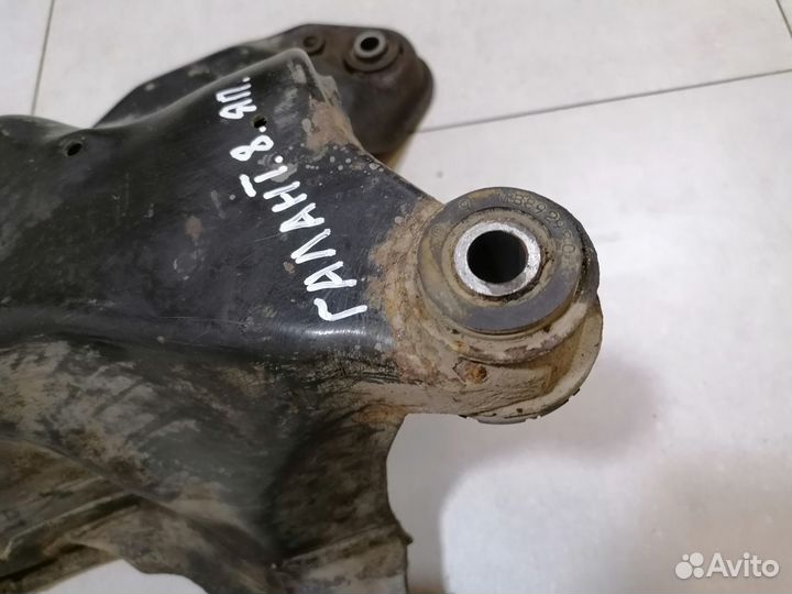 Балка подмоторная Mitsubishi Galant 1997-2003