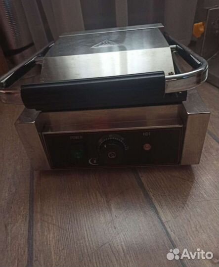 Контактный гриль