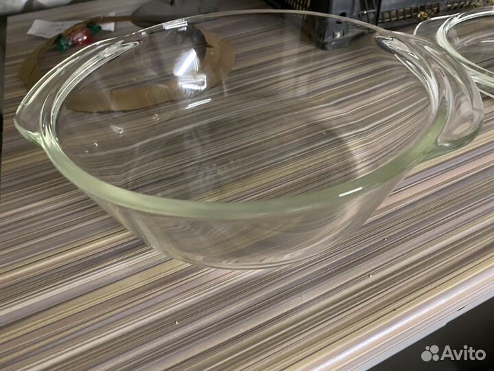 Кастрюля с крышкой