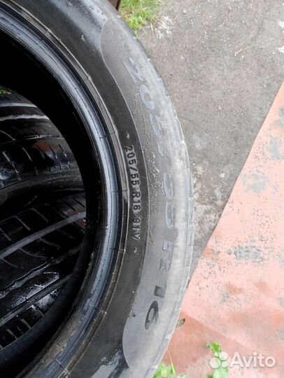 Pirelli Cinturato P1 205/55 R16