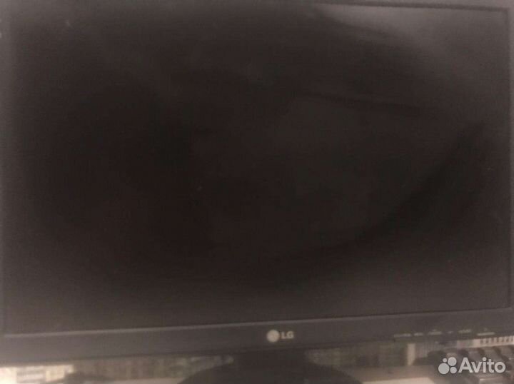 Монитор LG