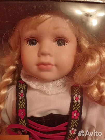 Кукла австрийская новая